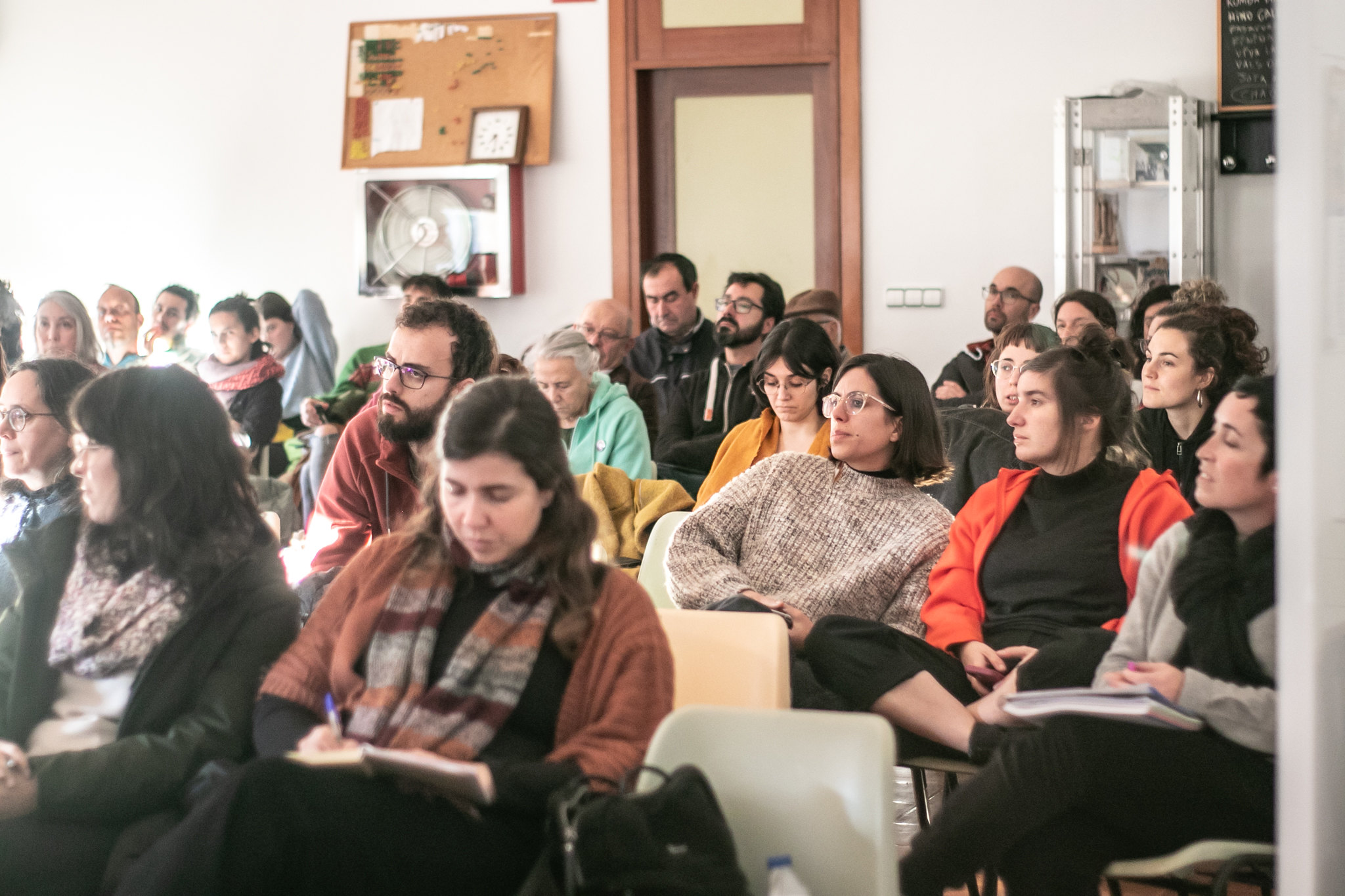 Comunidad de Couso en una de las actividades públicas que se desarrolló en el mes de diciembre. (c) Andreia Iglesias