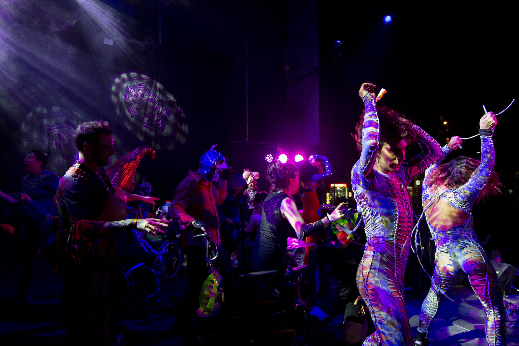 Imagen del Diversorium, en la noche del 23 de septiembre, en Barcelona. © Eva Carasol