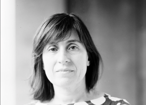 “O que está en xogo é moito máis relevante que restaurar unha figura” (What is at stake is much more relevant than restoring a figure).”