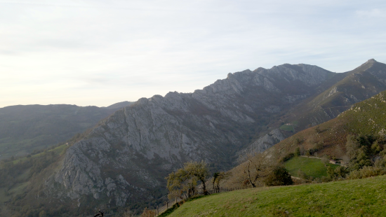 The voice of Gaia esconxura in [re]. 